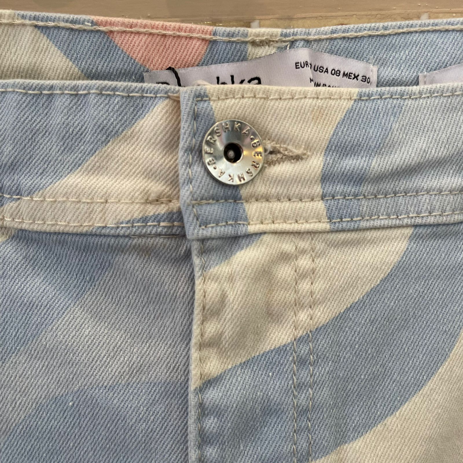 SHORT ESTAMPADO JEANS BERSHKA