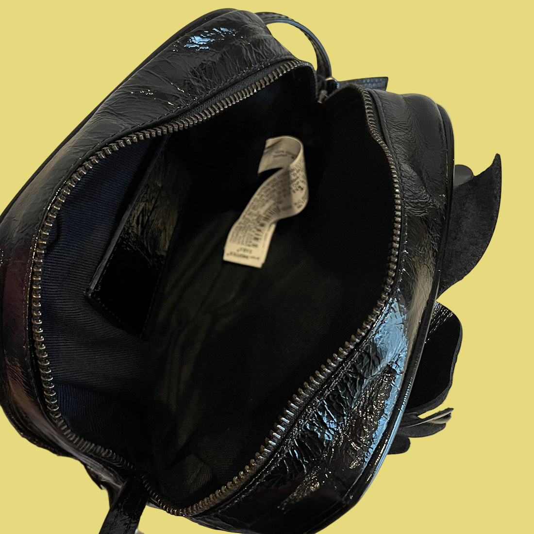 BOLSA DE OMBRO VERNIZ  ZARA