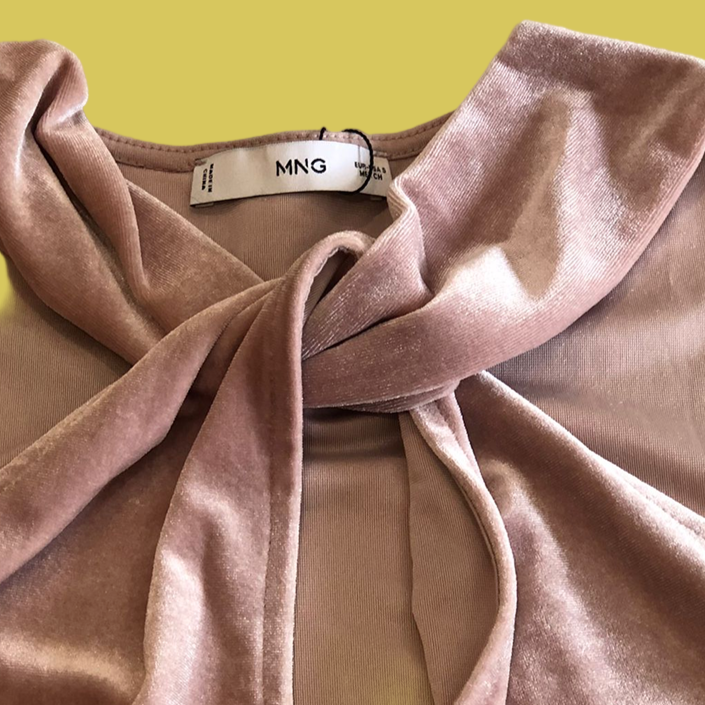 BLUSA VELUDO MANGO (MNG)