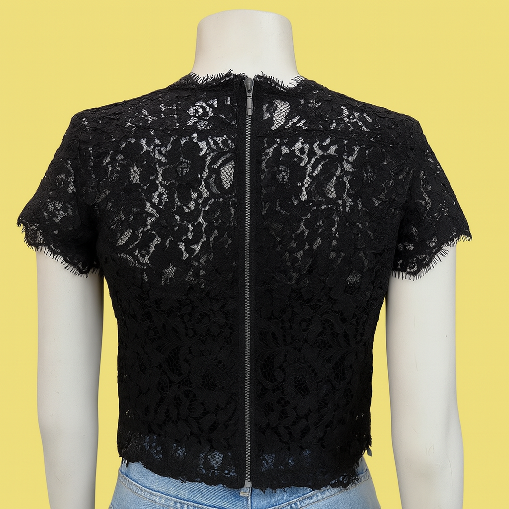 BLUSA RENDA PRETA