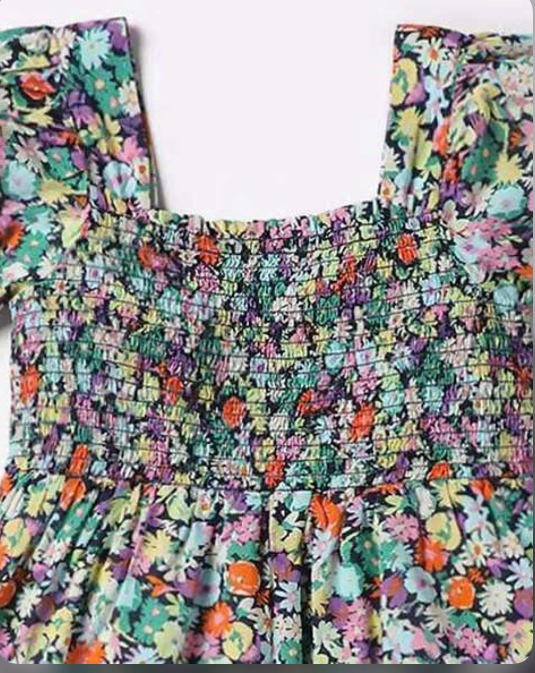 VESTIDO VERDE FLORAL GAP DE 6 A 7 ANOS