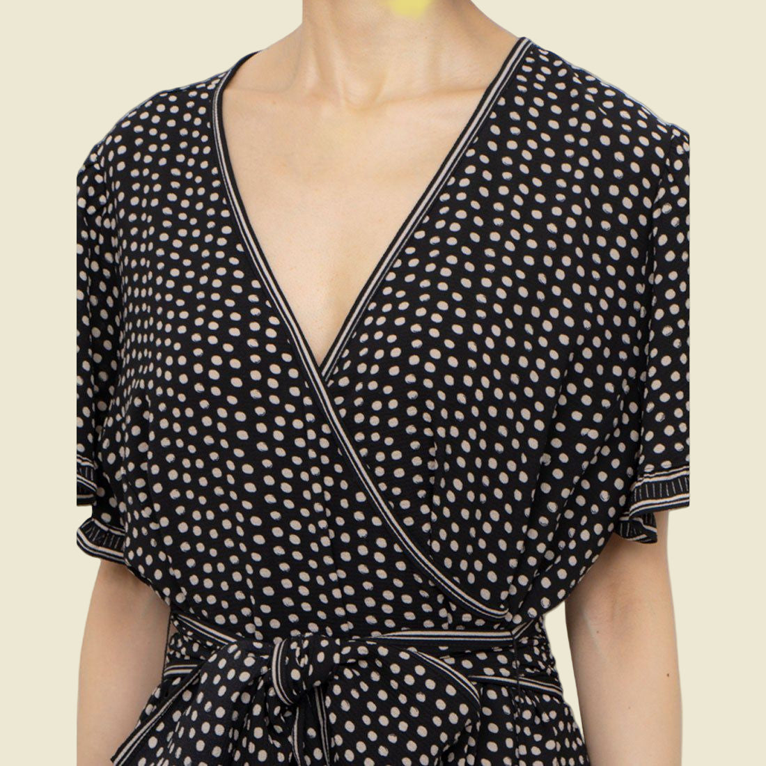 VESTIDO POA MAX STUDIO LONDON