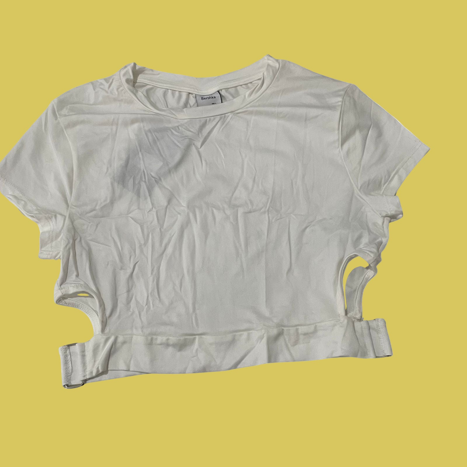 CROPED C/ DETALHE LATERAL BERSHKA