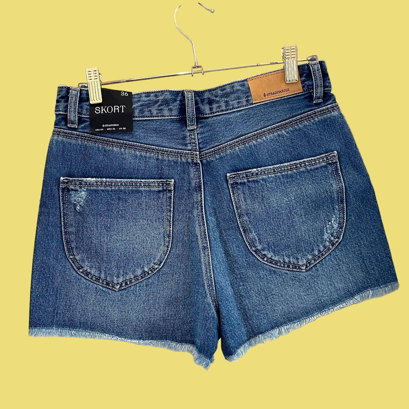 SHORT SAIA JEANS STRADIVARIUS