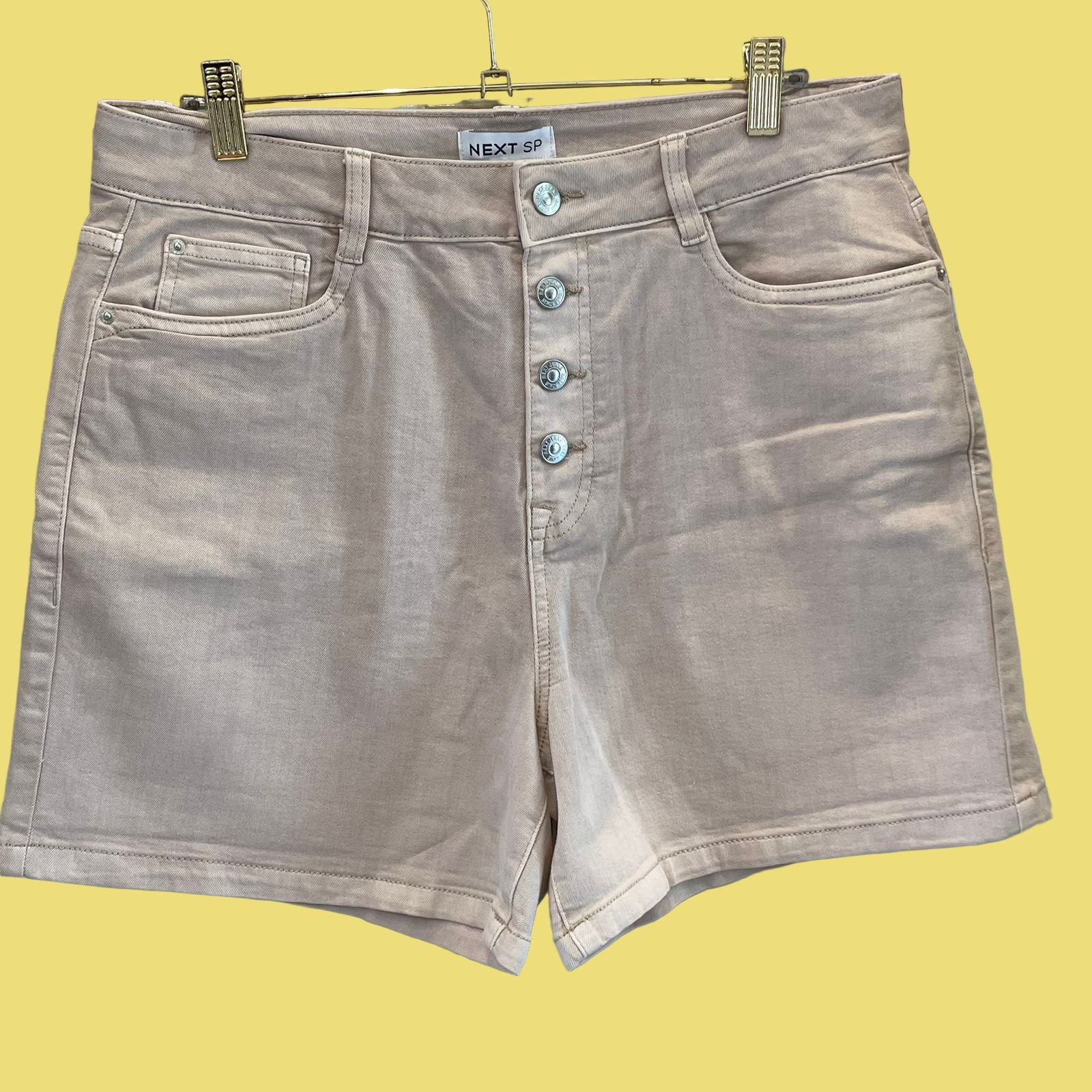 SHORT C/ BOTOES NEXT