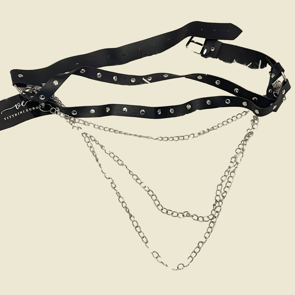 CINTO COURO E CORRENTES