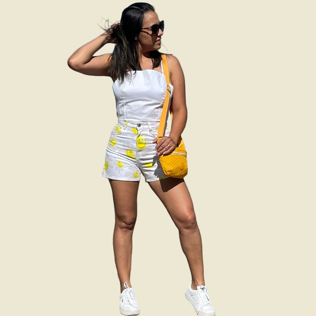 SHORT JEANS SMILEY BERSHKA