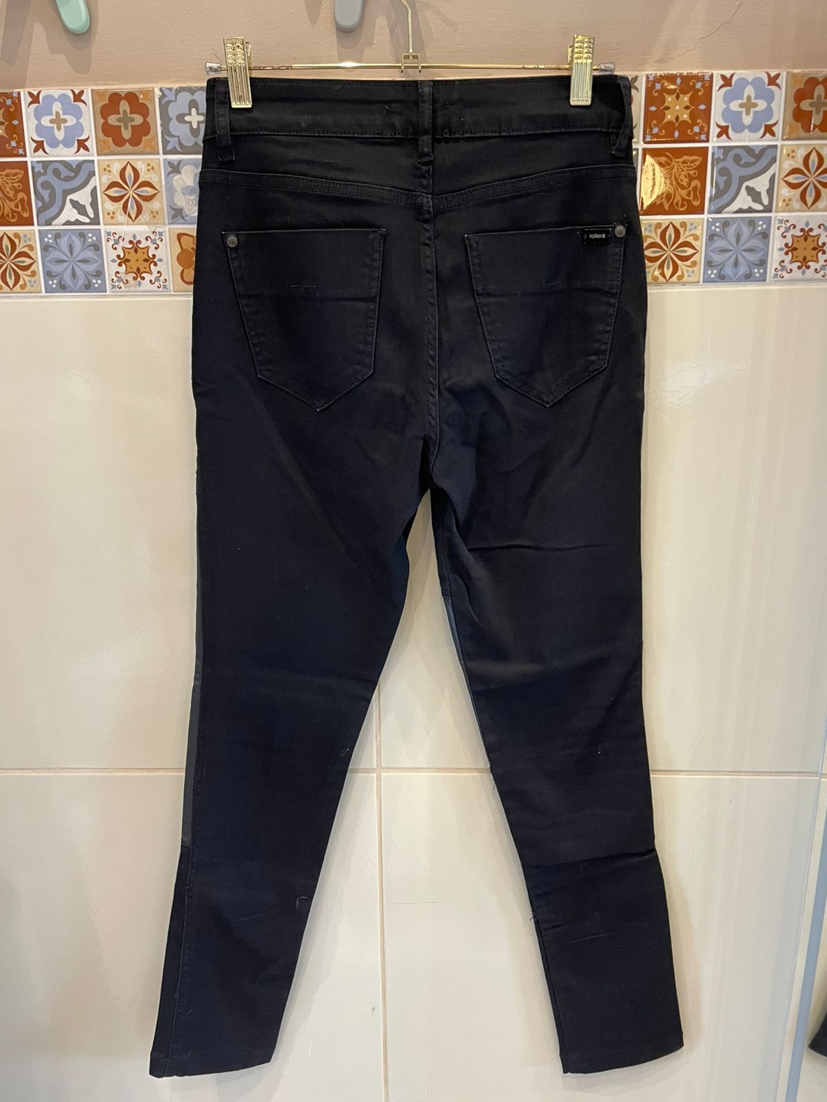 CALCA SKINNY TALIENK