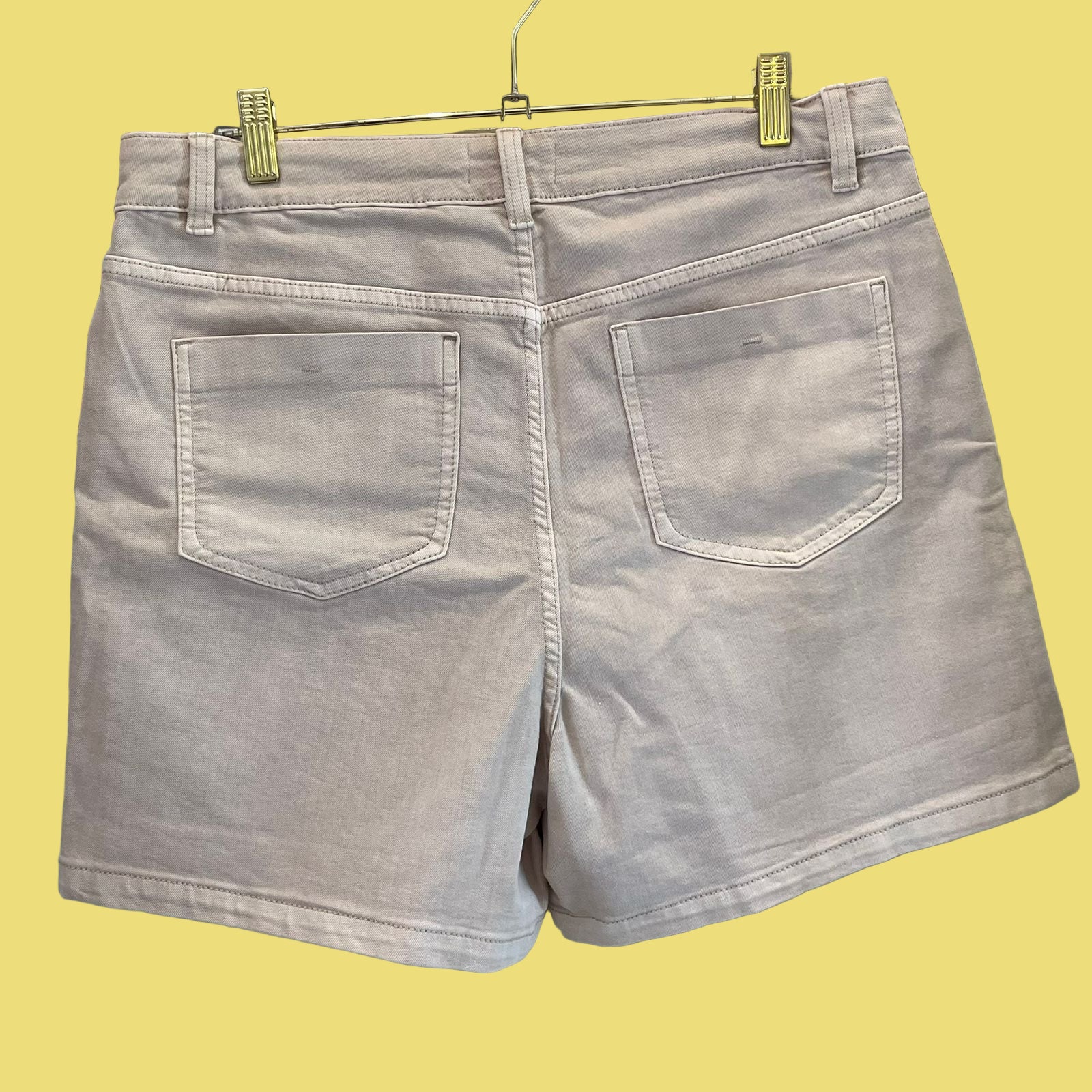 SHORT C/ BOTOES NEXT