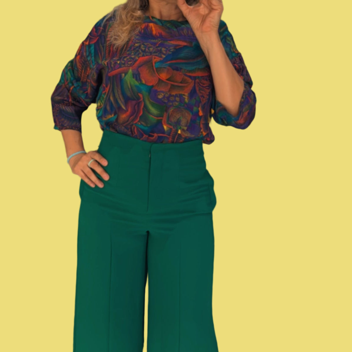 BLUSA ESTAMPADA KANAJO USA