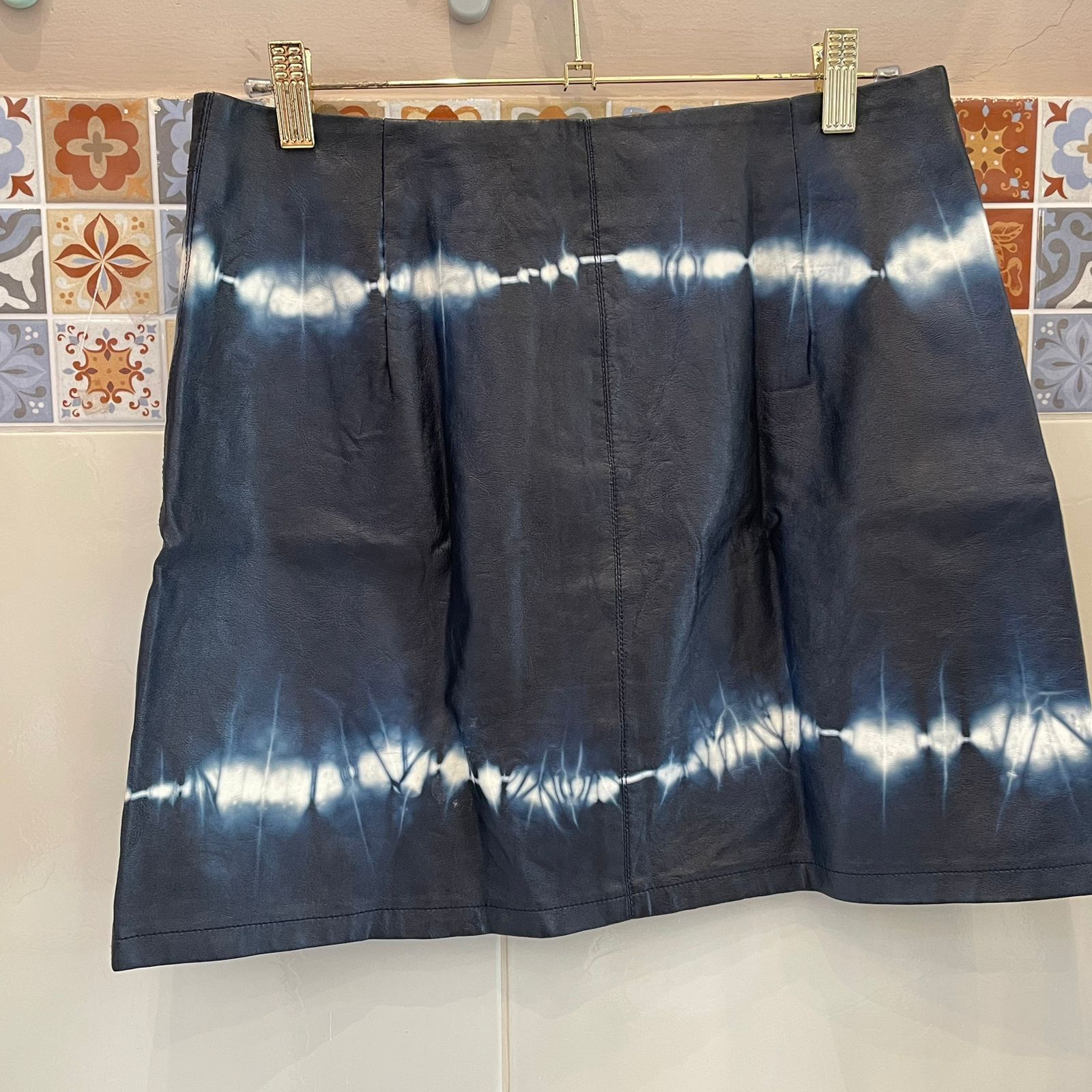 SAIA PRETA COURIM T38