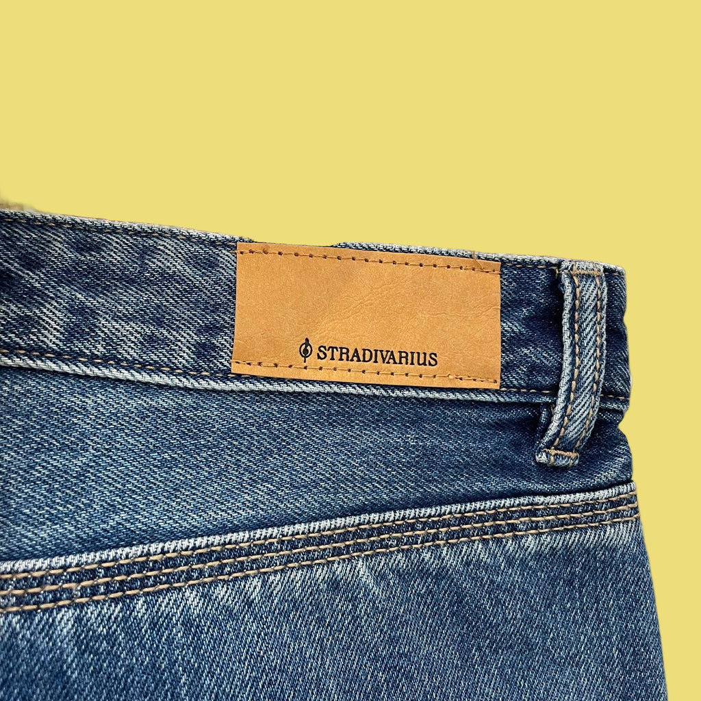 SHORT SAIA JEANS STRADIVARIUS