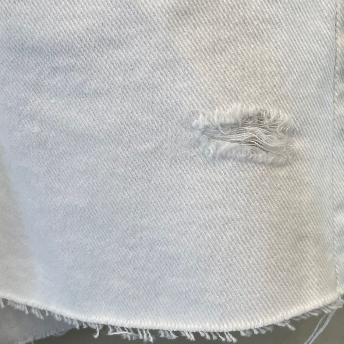 SHORT JEANS OFF WHITE GAP