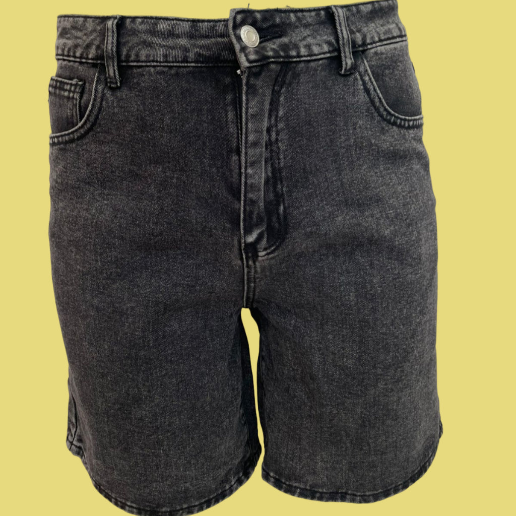 SHORT JEANS PRETO