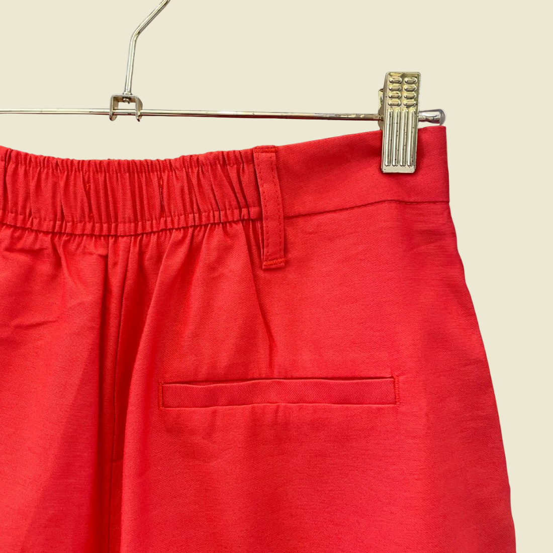 CALCA ALFAIATARIA BERSHKA