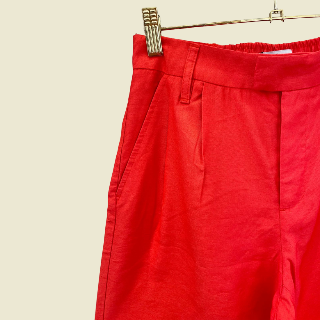 CALCA ALFAIATARIA BERSHKA