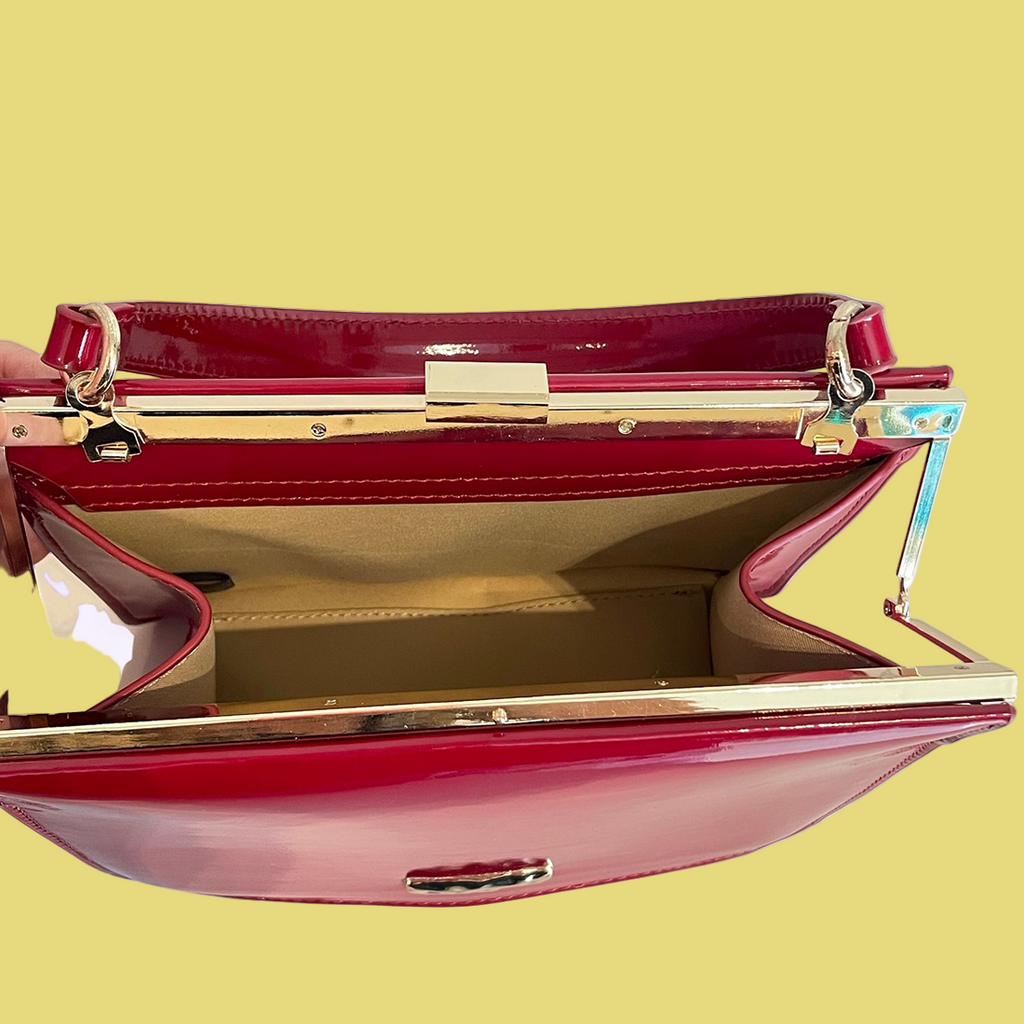 BOLSA CLUTCH VERNIZ  KOKO COUTURE