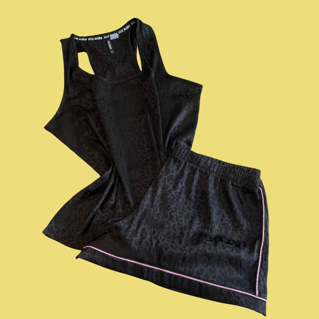 PIJAMA 2 PECAS REGATA/SHORT STEVE MADDEN