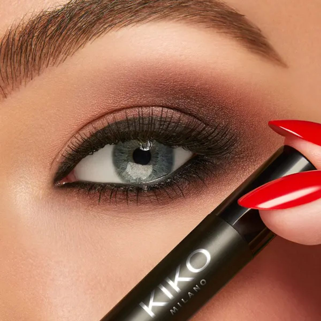 COLOUR  KAJAL EYE PENCIL  KIKO MILANO NUMERO 1