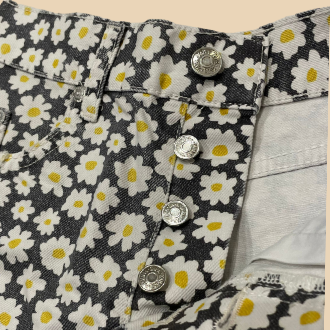 SHORT JEANS FLORIDO MARGARIDA ZARA