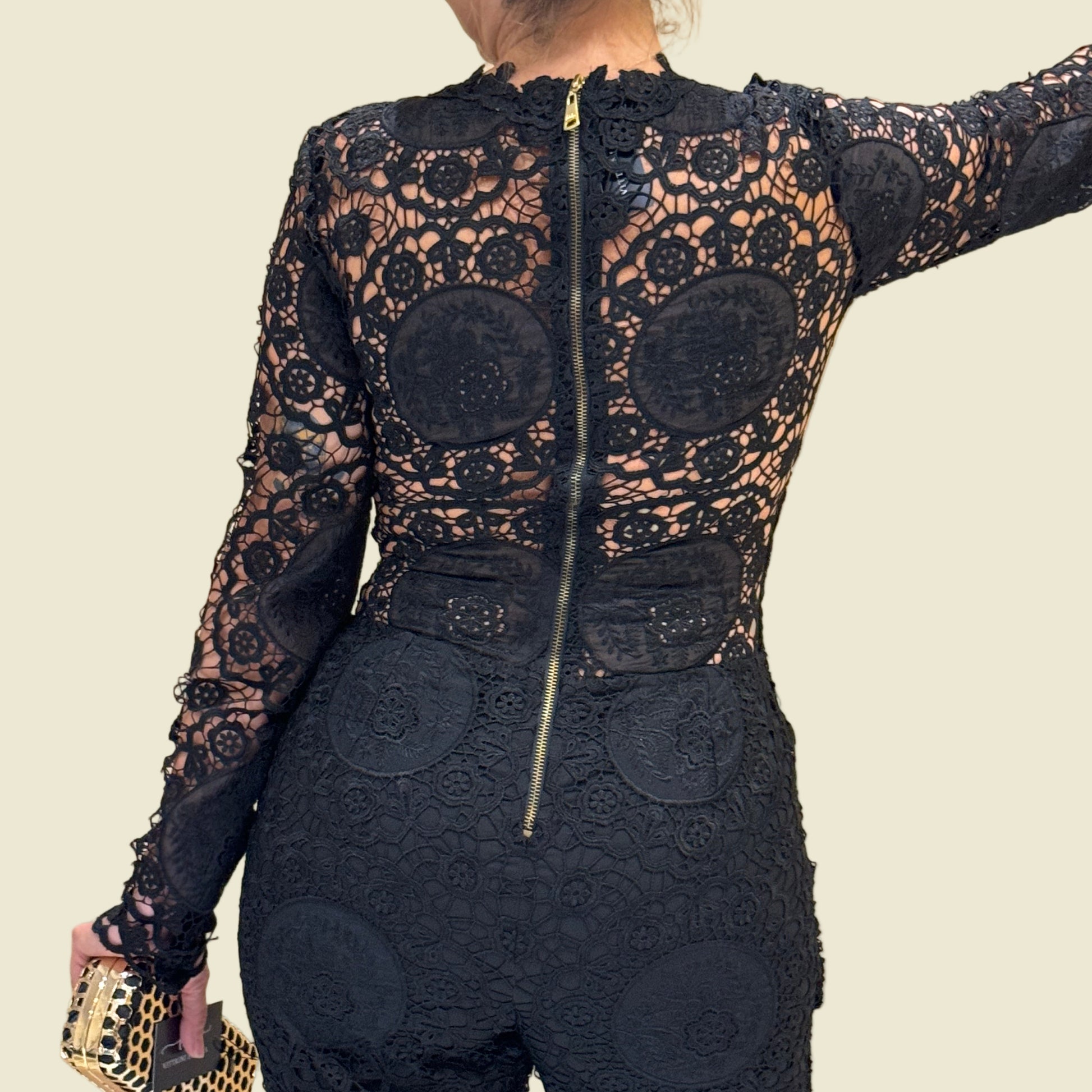 MACACAO RENDA PRETO FABULLOYS