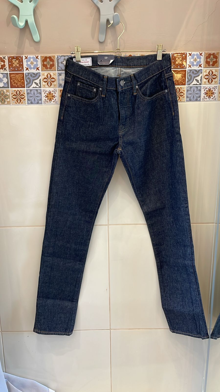 CALCA JEANS SLIM STRAIGHT GAP