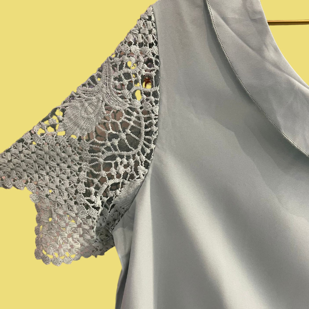 BLUSA MANGAS EM RENDA