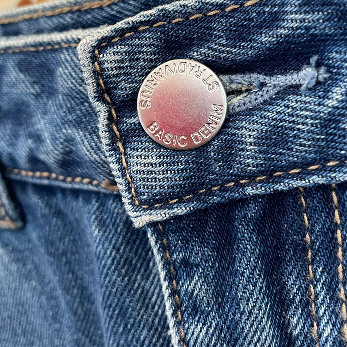 SHORT SAIA JEANS STRADIVARIUS