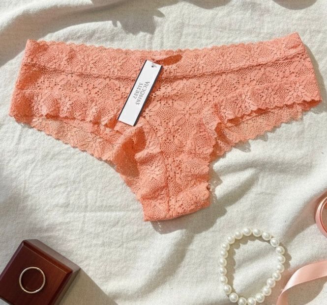 CALCINHA RENDA VICTORIA SECRET