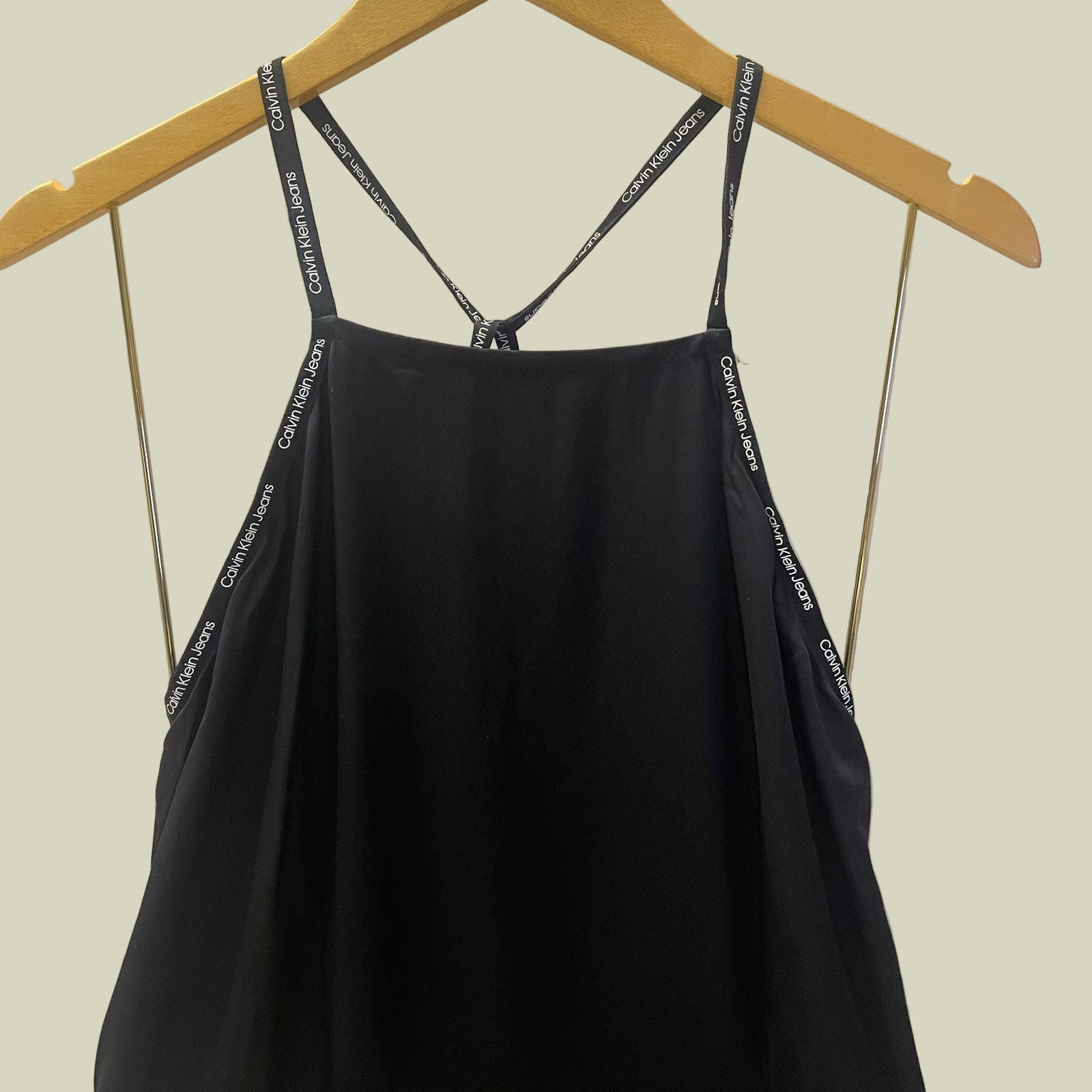 VESTIDO CALVIM KLEIN