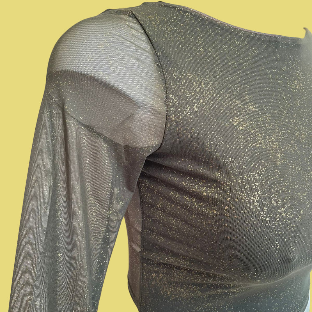 CROPED C/ BRILHO MANGA LONGA BERSHKA